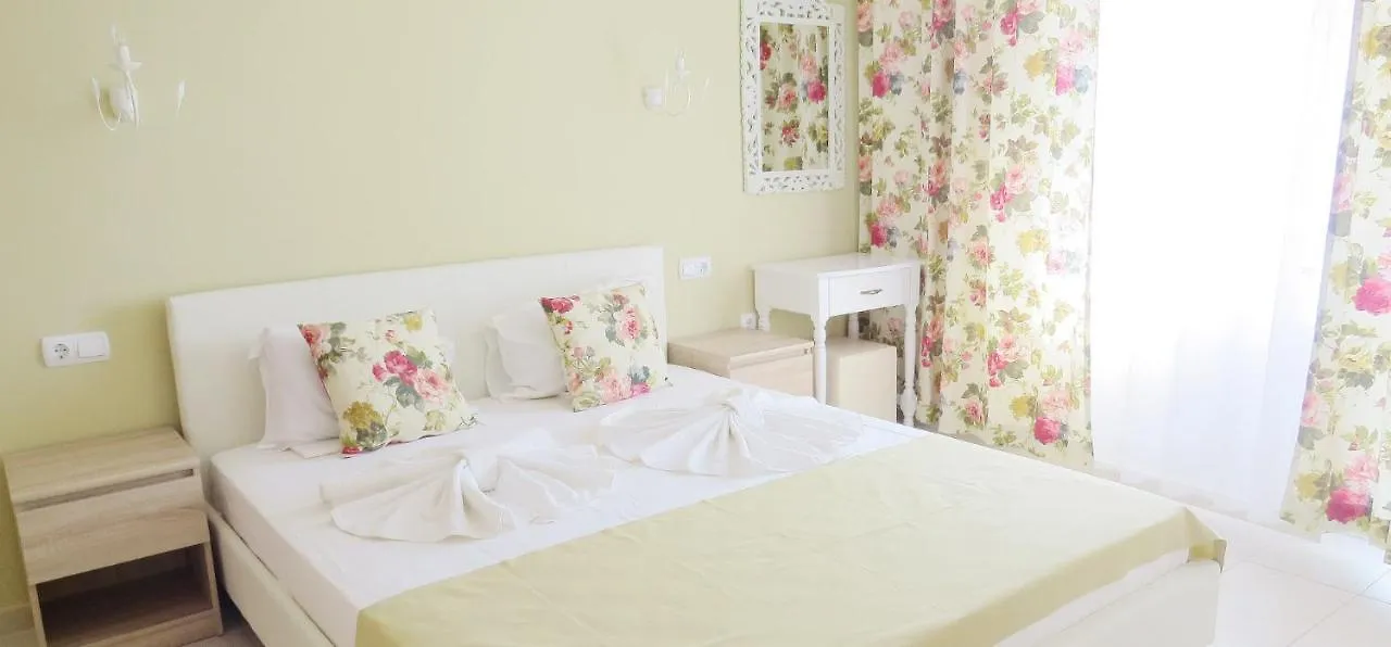 Family Hotel Sofi Созополь